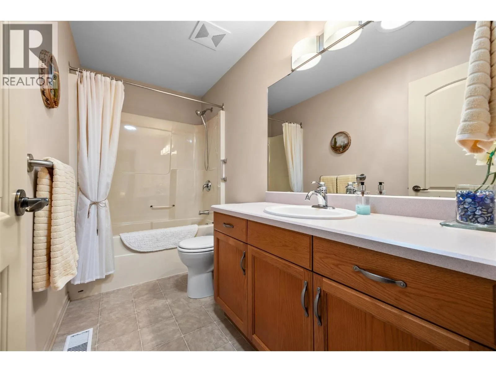 2365 Stillingfleet Road Unit# 18