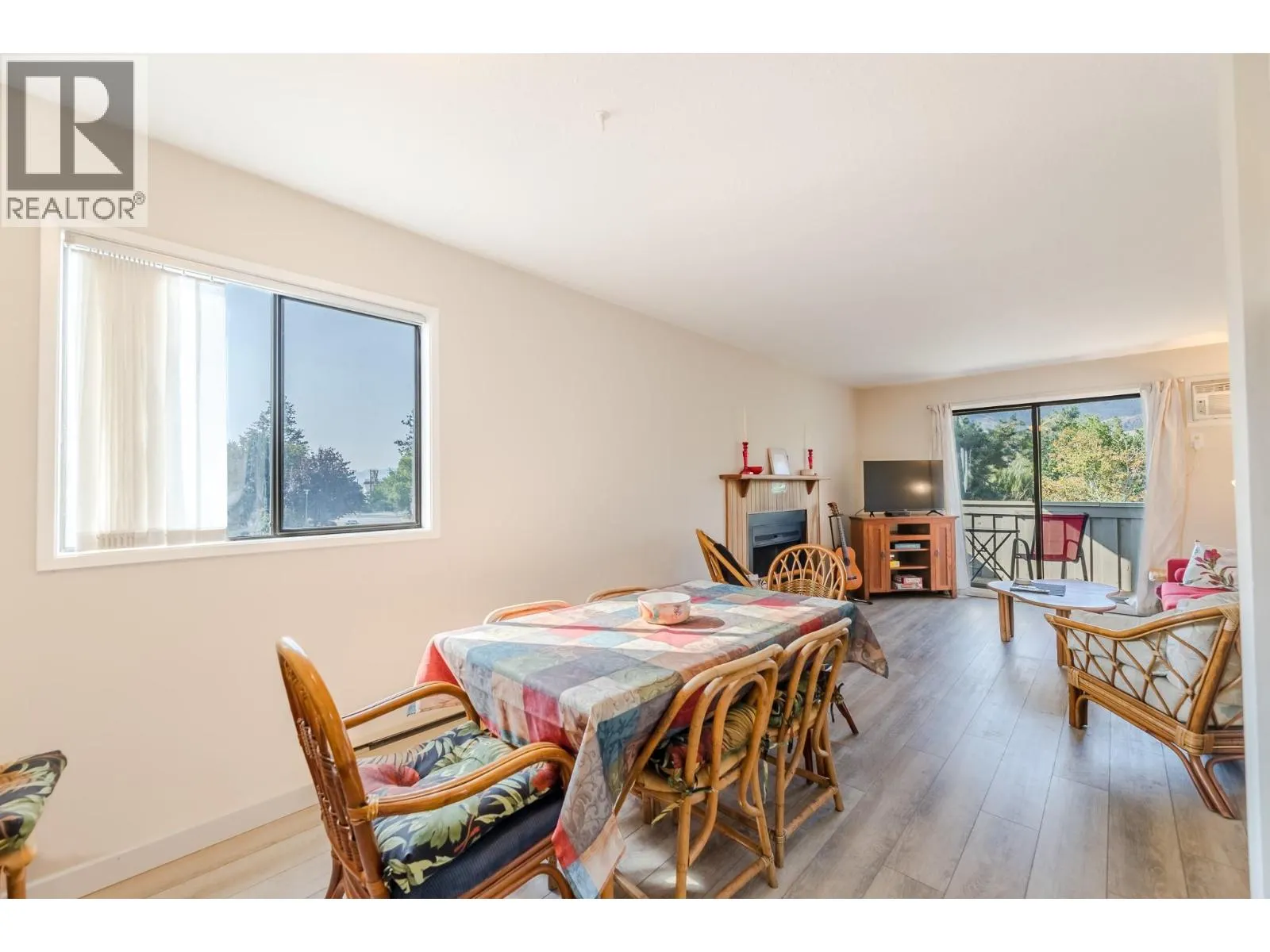 150 Skaha Place Unit# 313