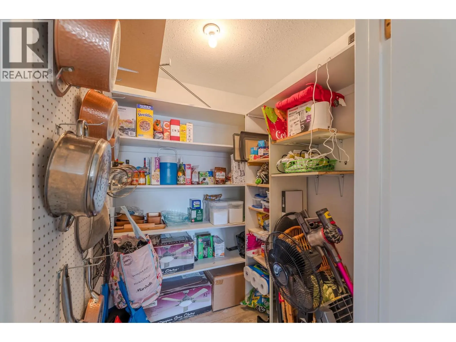 150 Skaha Place Unit# 313