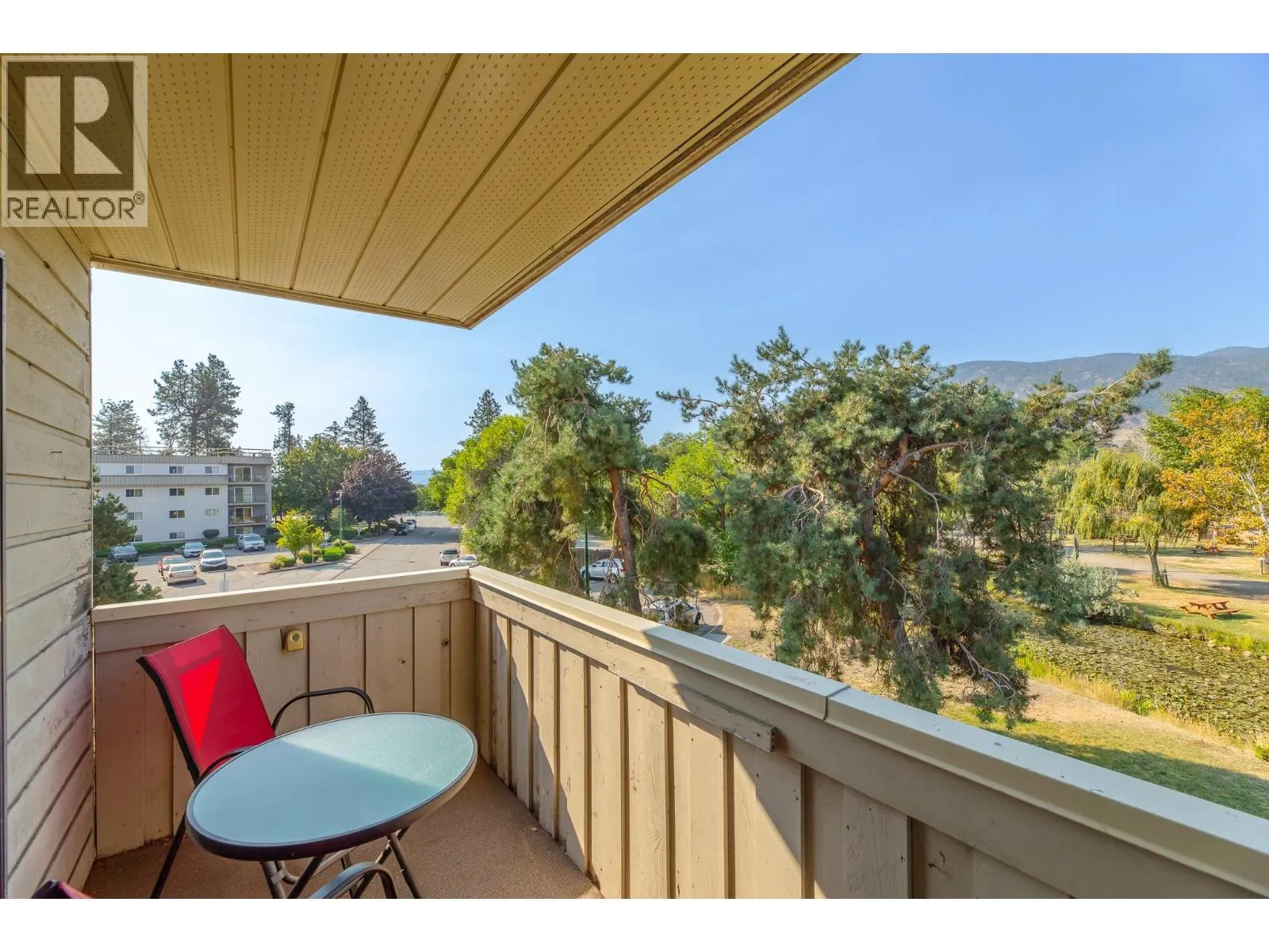 150 Skaha Place Unit# 313