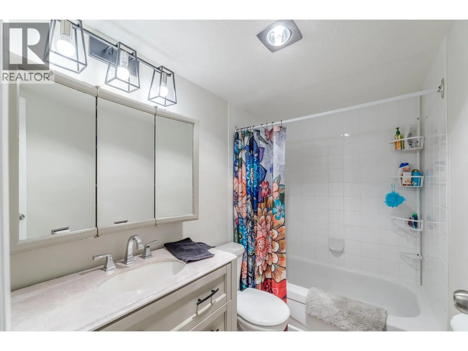 150 Skaha Place Unit# 313