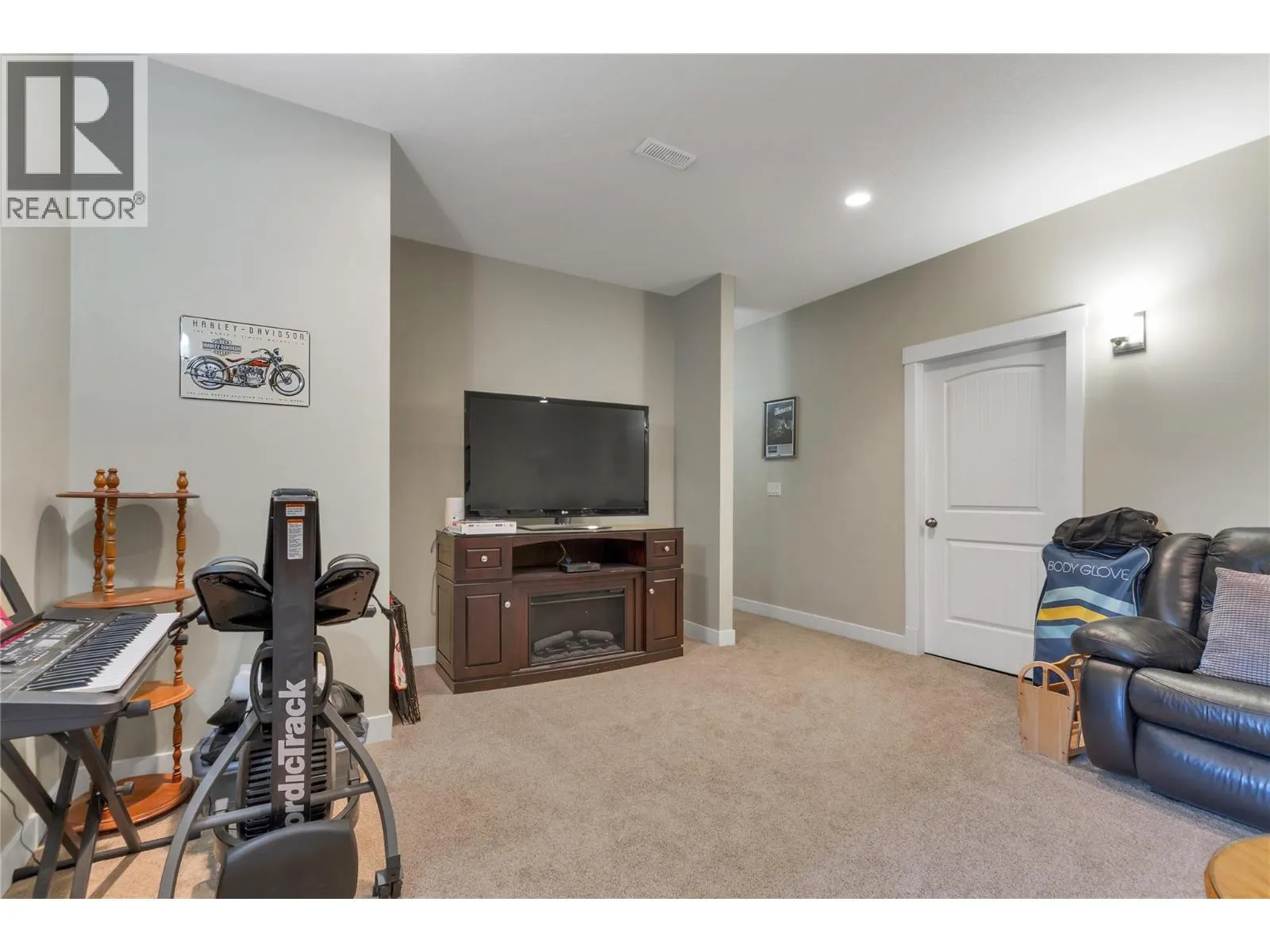 3780 Schubert Road Unit# 245