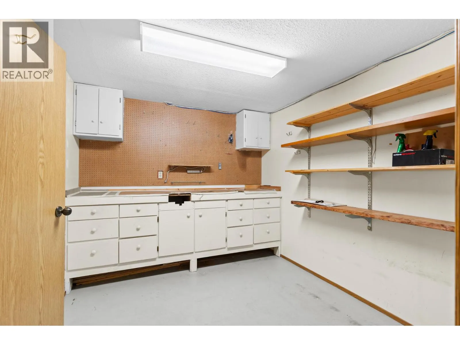 1765 Leckie Road Unit# 129