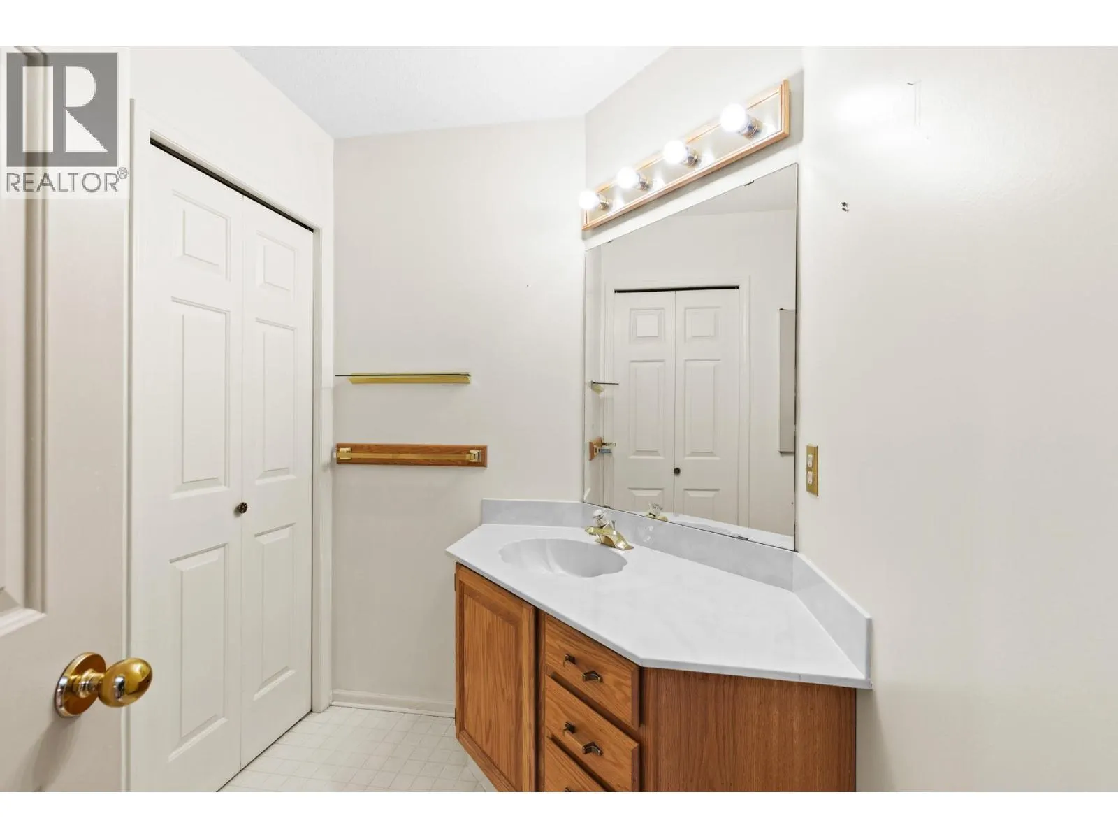 1765 Leckie Road Unit# 129