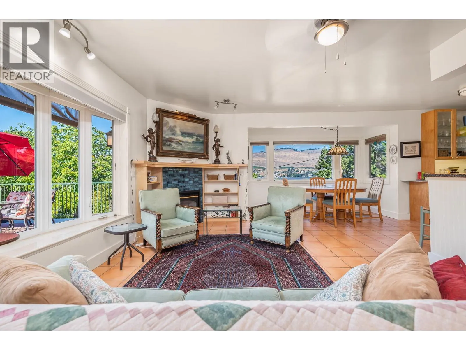 7848 Okanagan Landing Bench Road