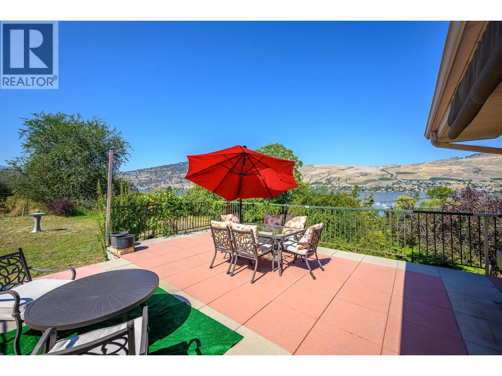 7848 Okanagan Landing Bench Road