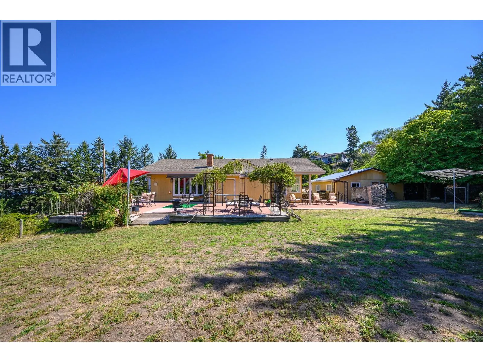 7848 Okanagan Landing Bench Road