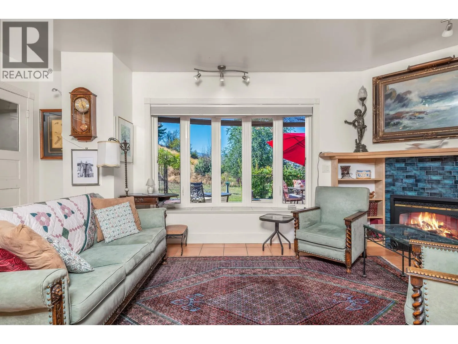 7848 Okanagan Landing Bench Road