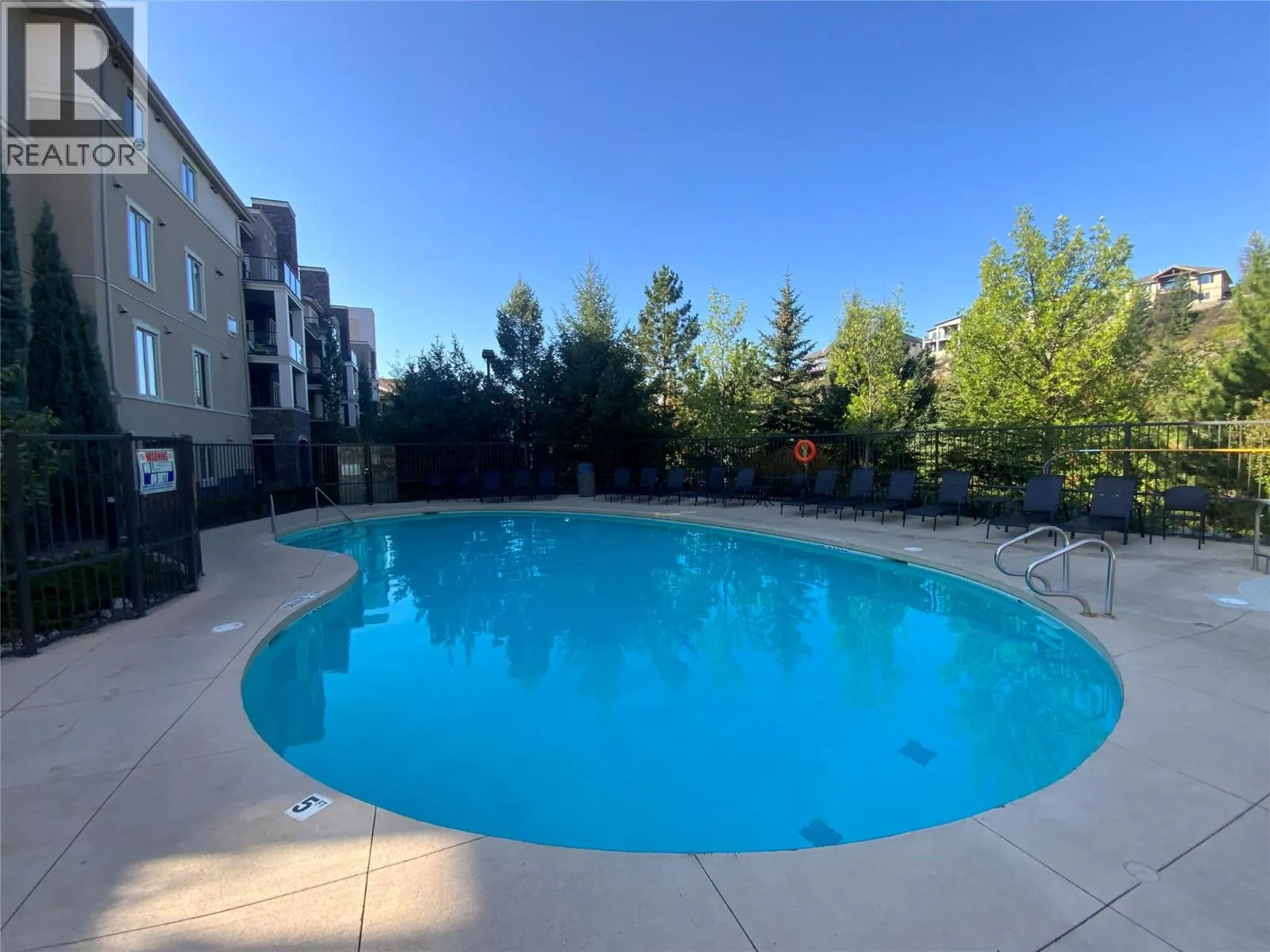 1873 Country Club Road Unit# 2222