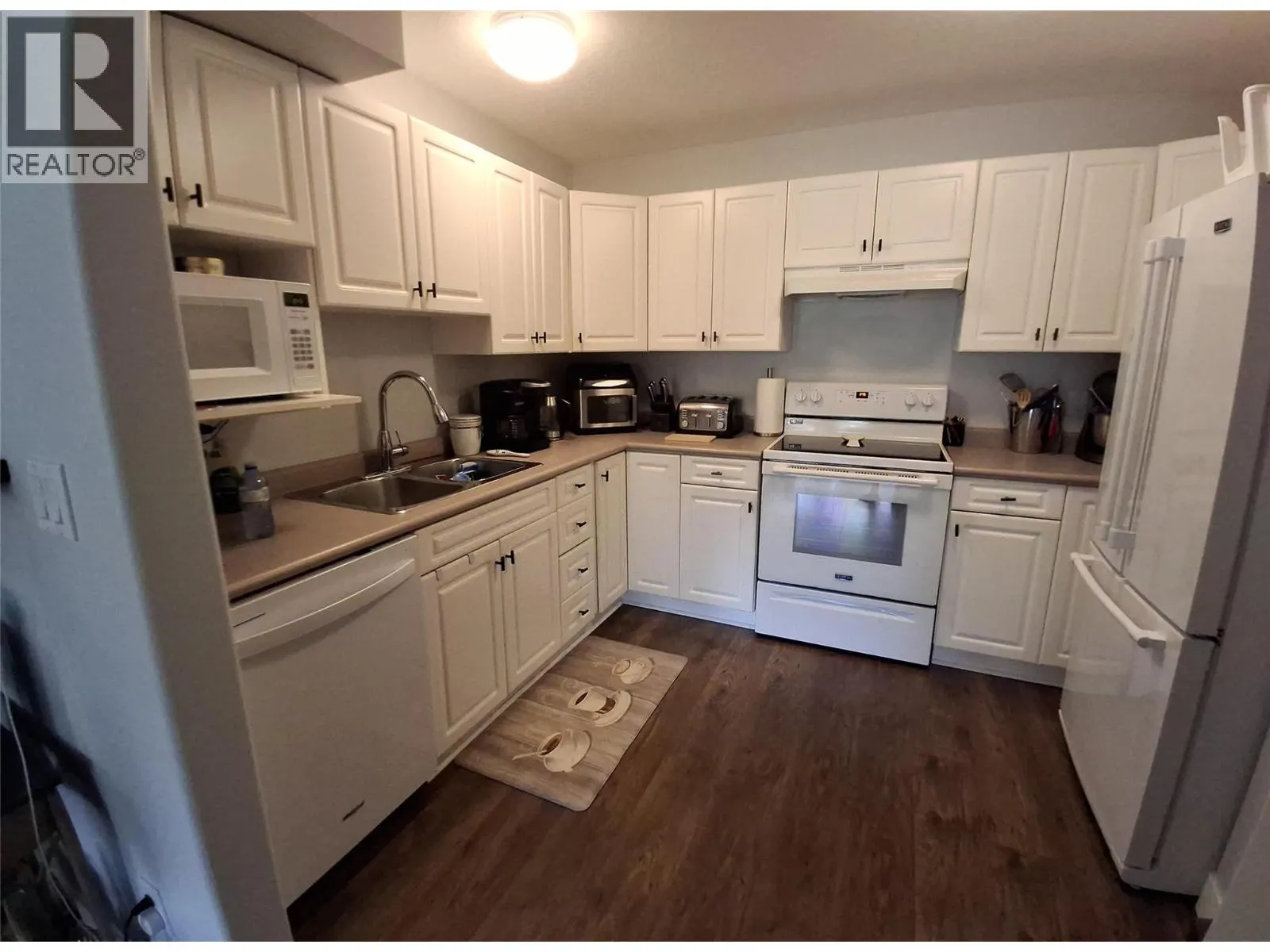 743 Okanagan Avenue Unit# 301