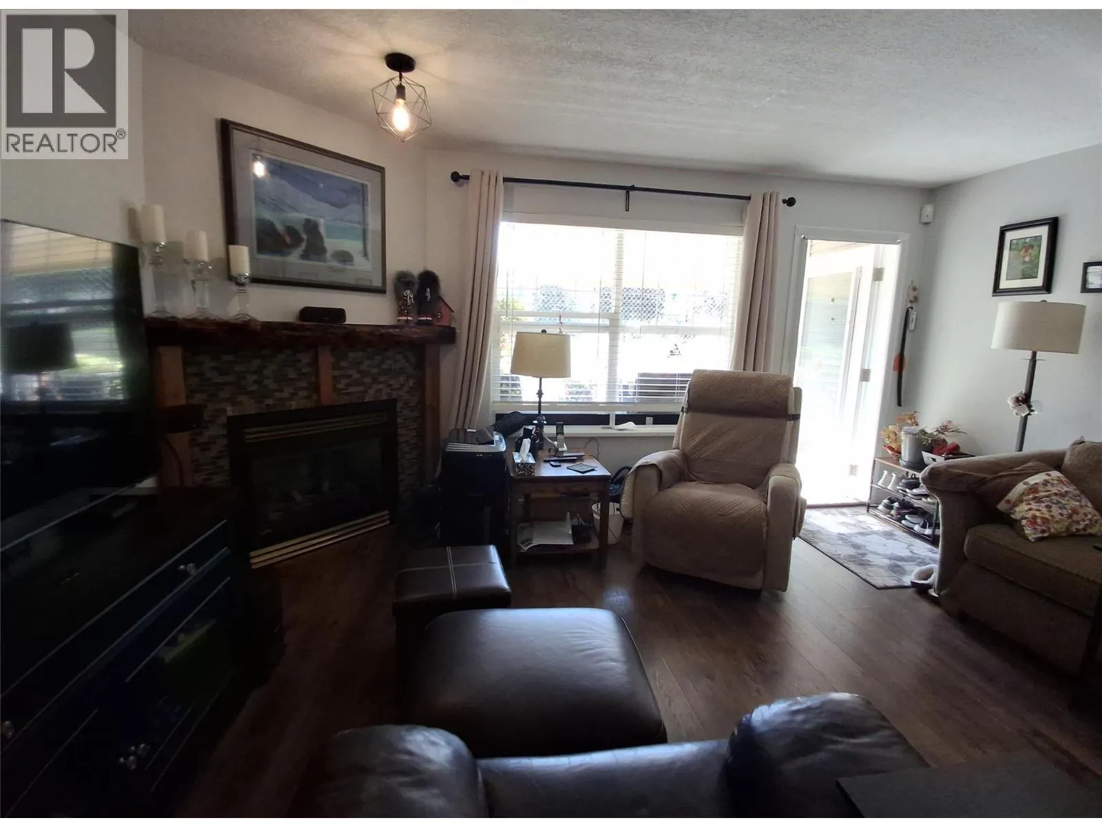 743 Okanagan Avenue Unit# 301