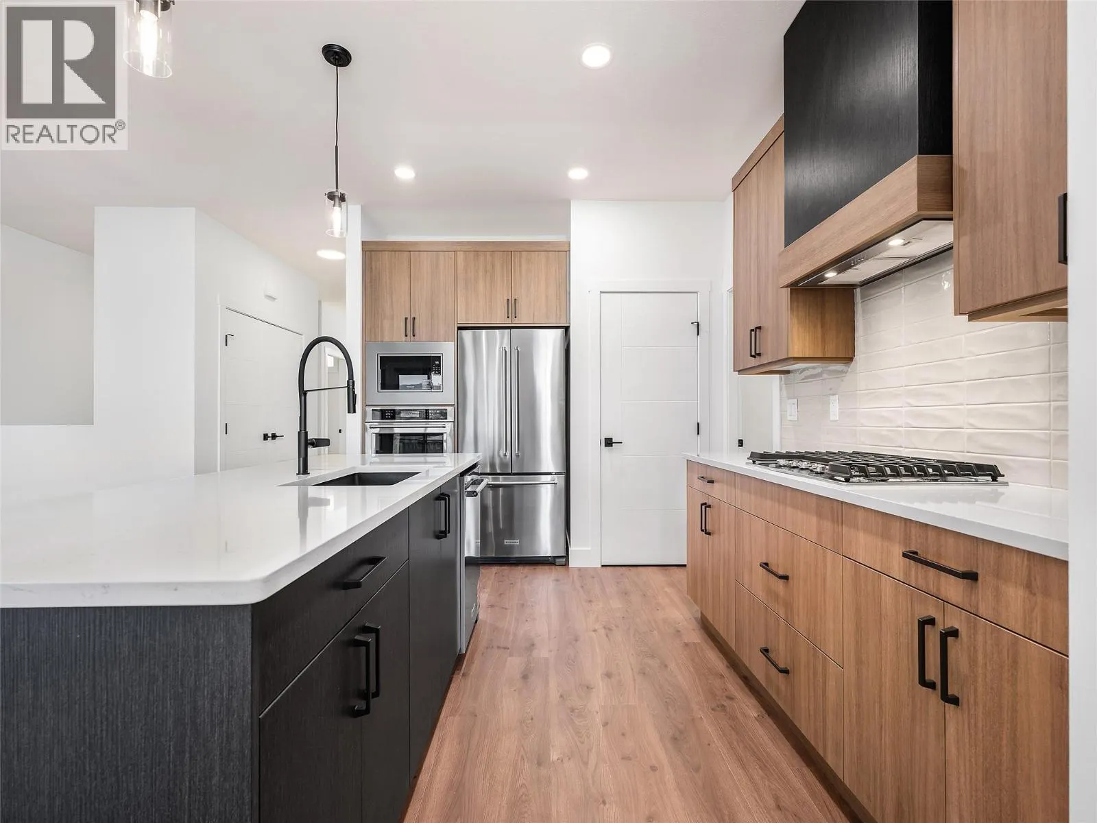 7735 OKANAGAN HILLS Boulevard Unit# 66
