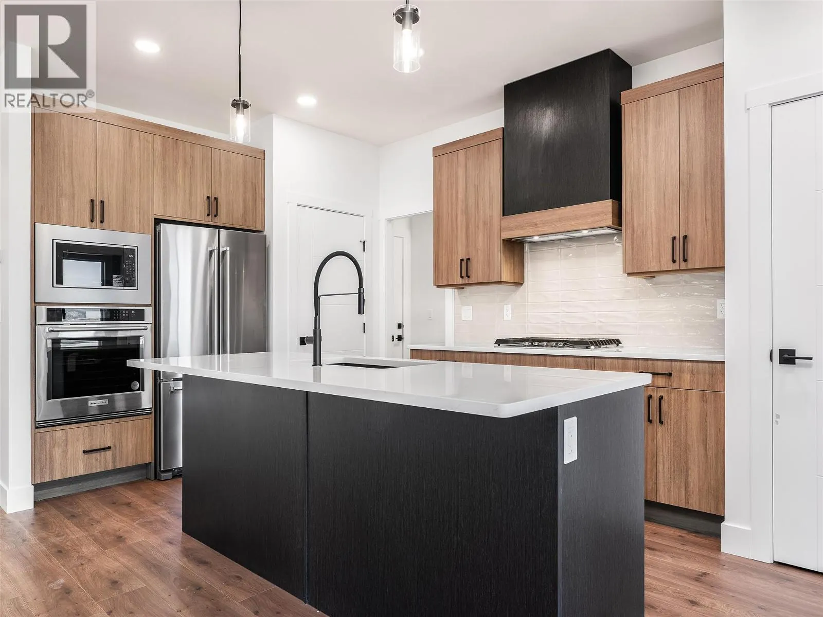 7735 OKANAGAN HILLS Boulevard Unit# 66