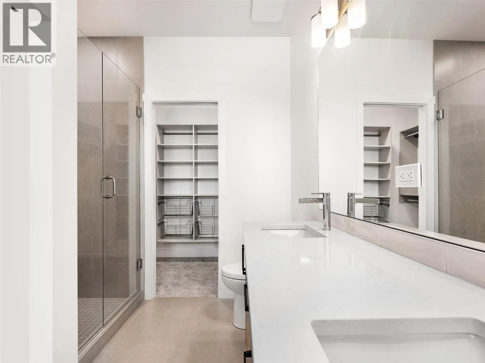 7735 OKANAGAN HILLS Boulevard Unit# 66