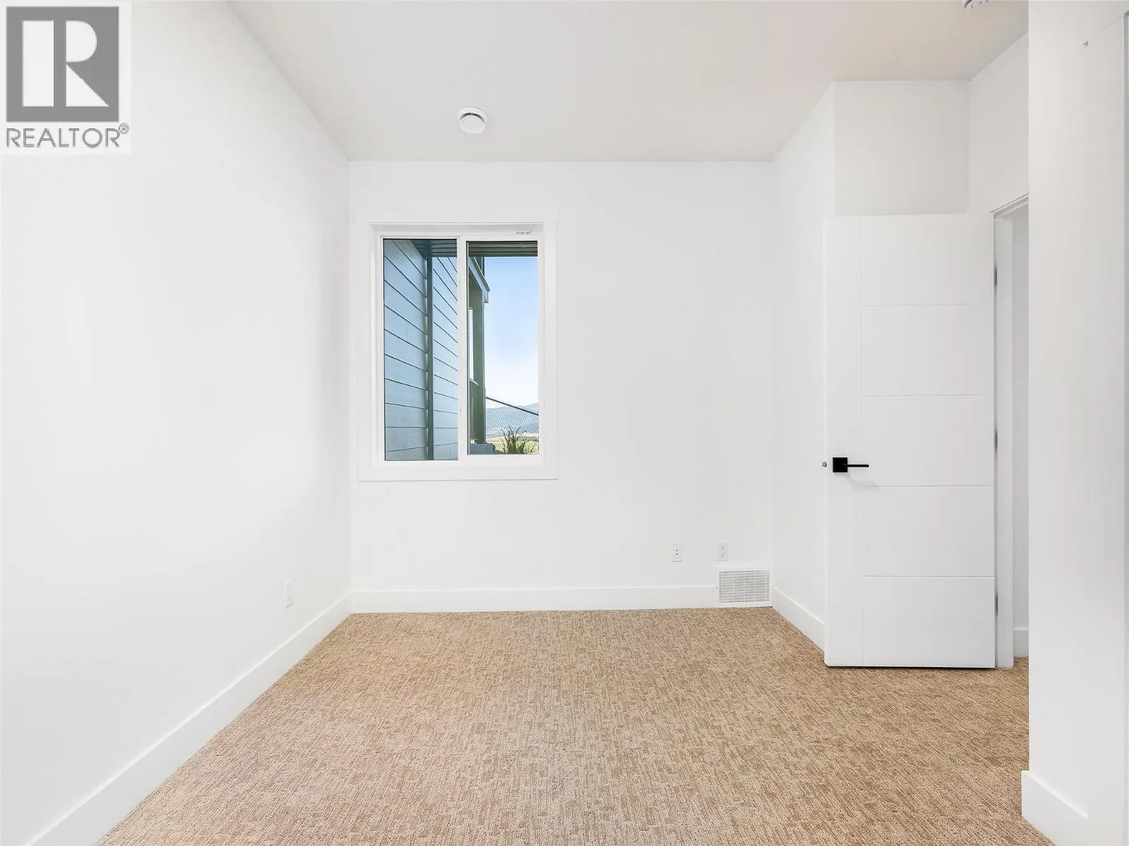 7735 OKANAGAN HILLS Boulevard Unit# 66