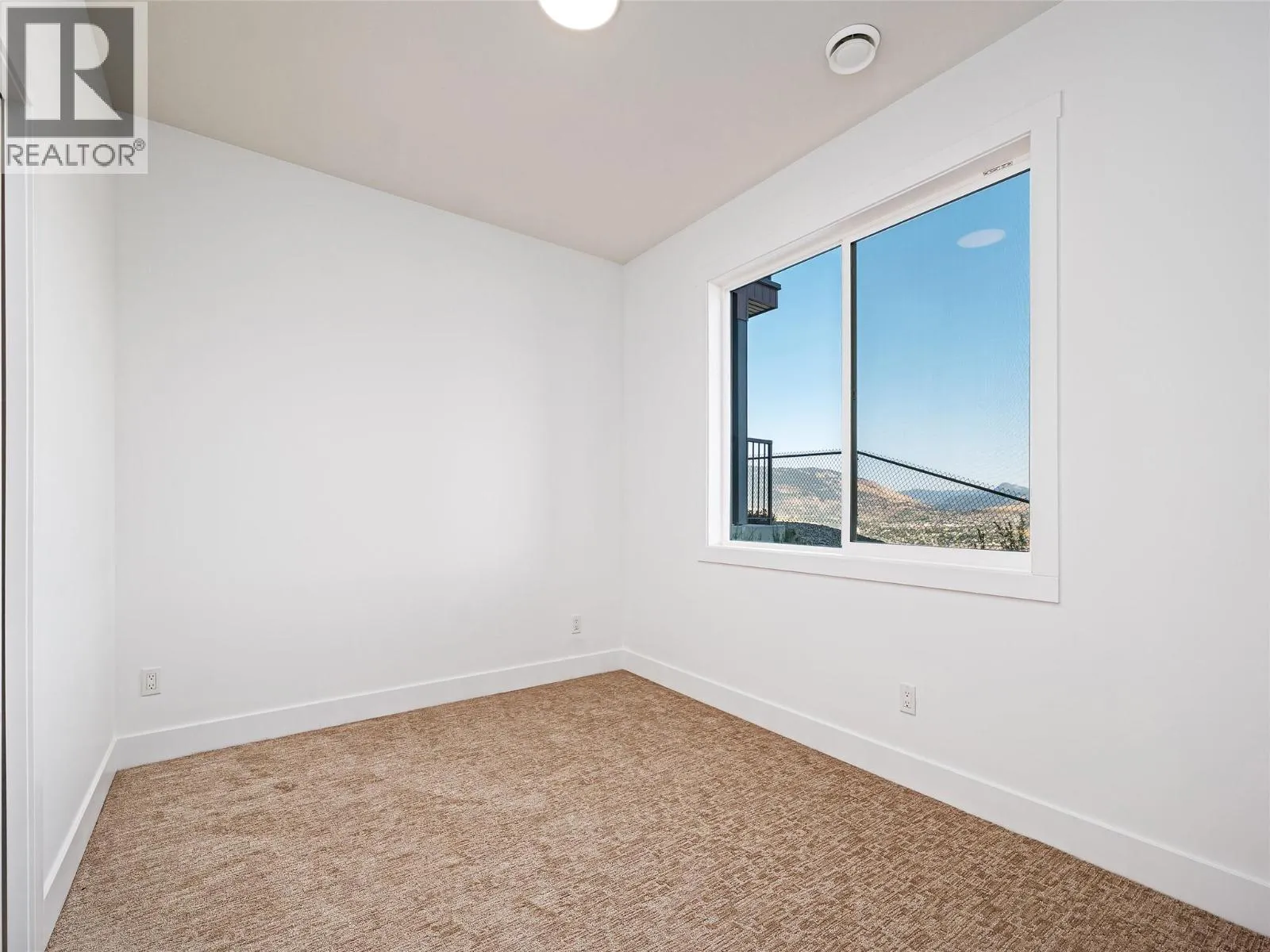 7735 OKANAGAN HILLS Boulevard Unit# 66