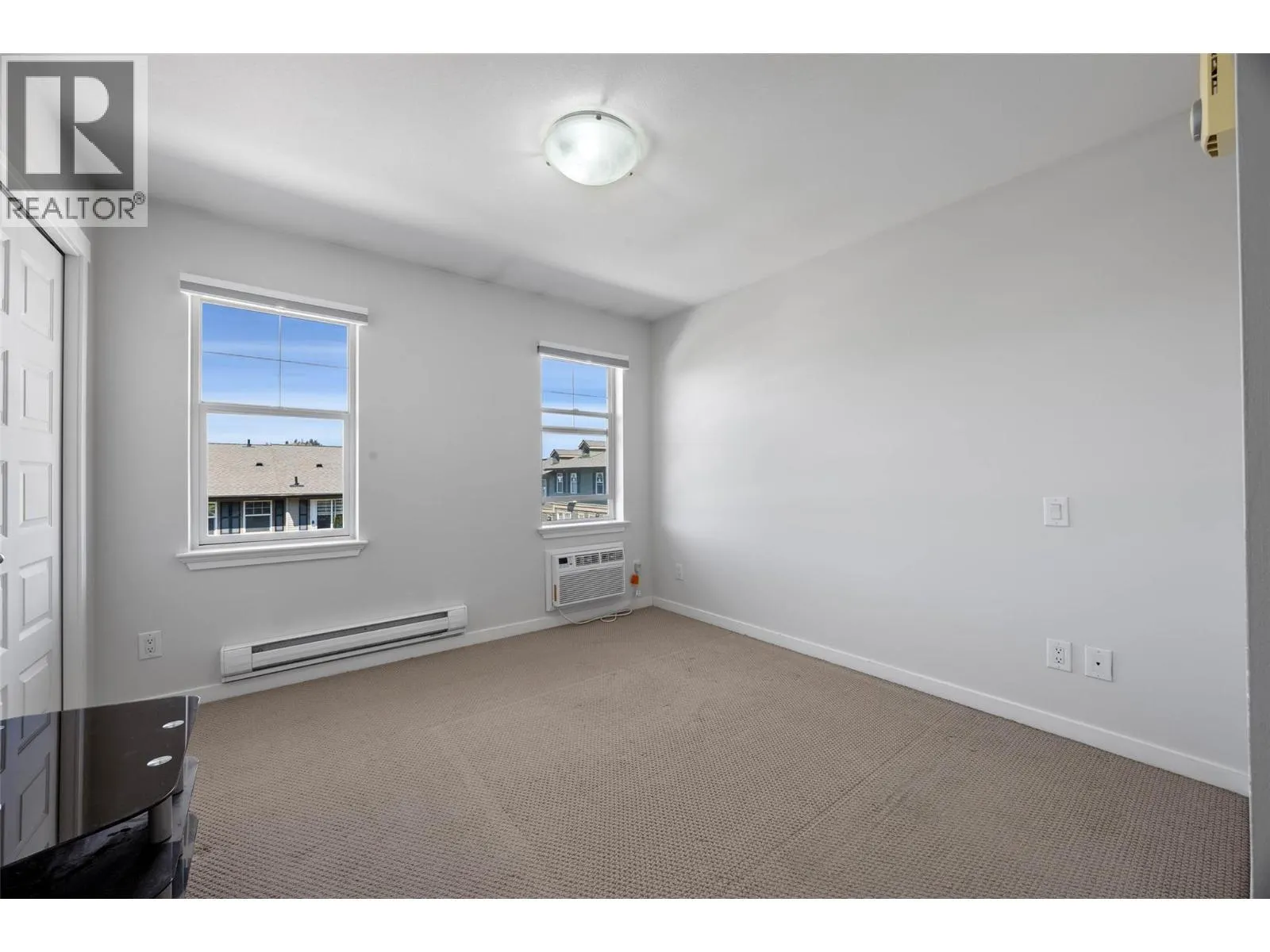 1970 Braeview Place Unit# 19