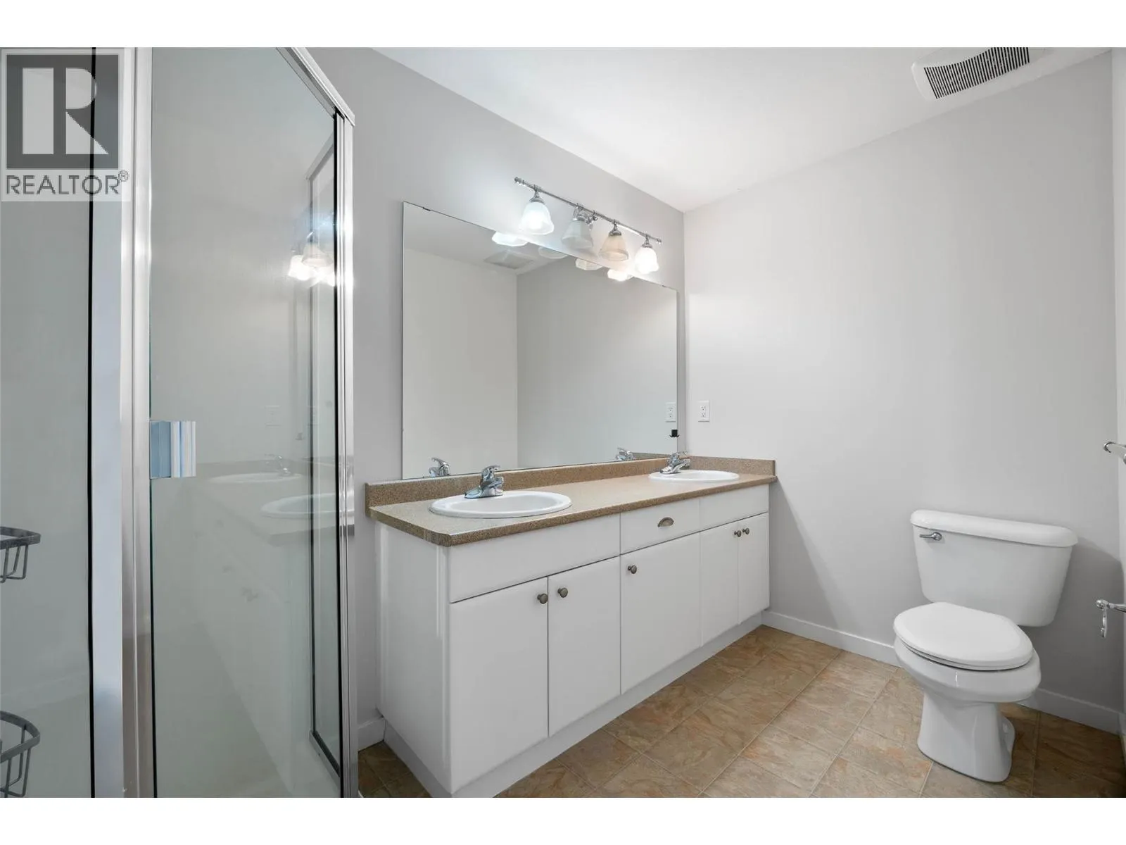 1970 Braeview Place Unit# 19