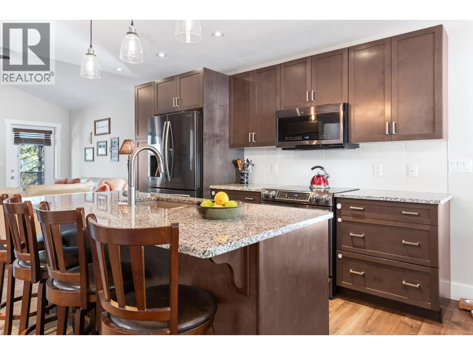 12 Alpine Trail Place