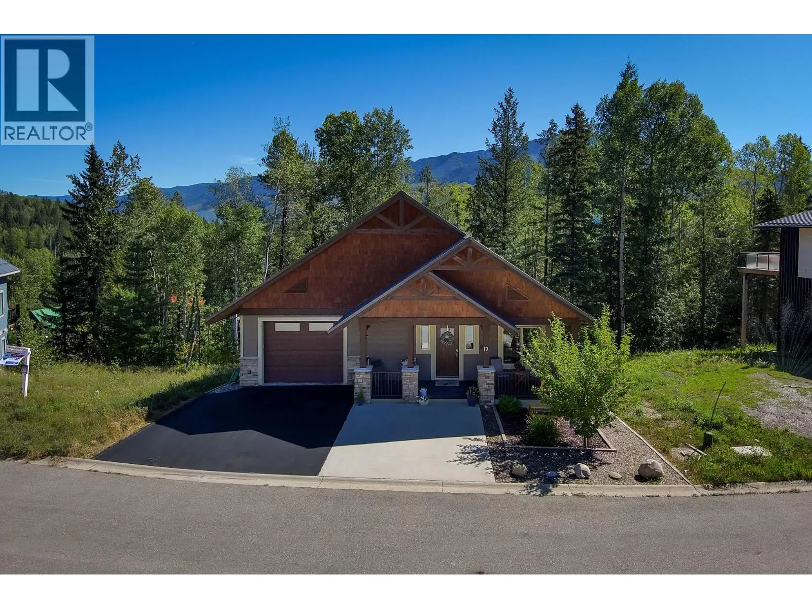 12 Alpine Trail Place