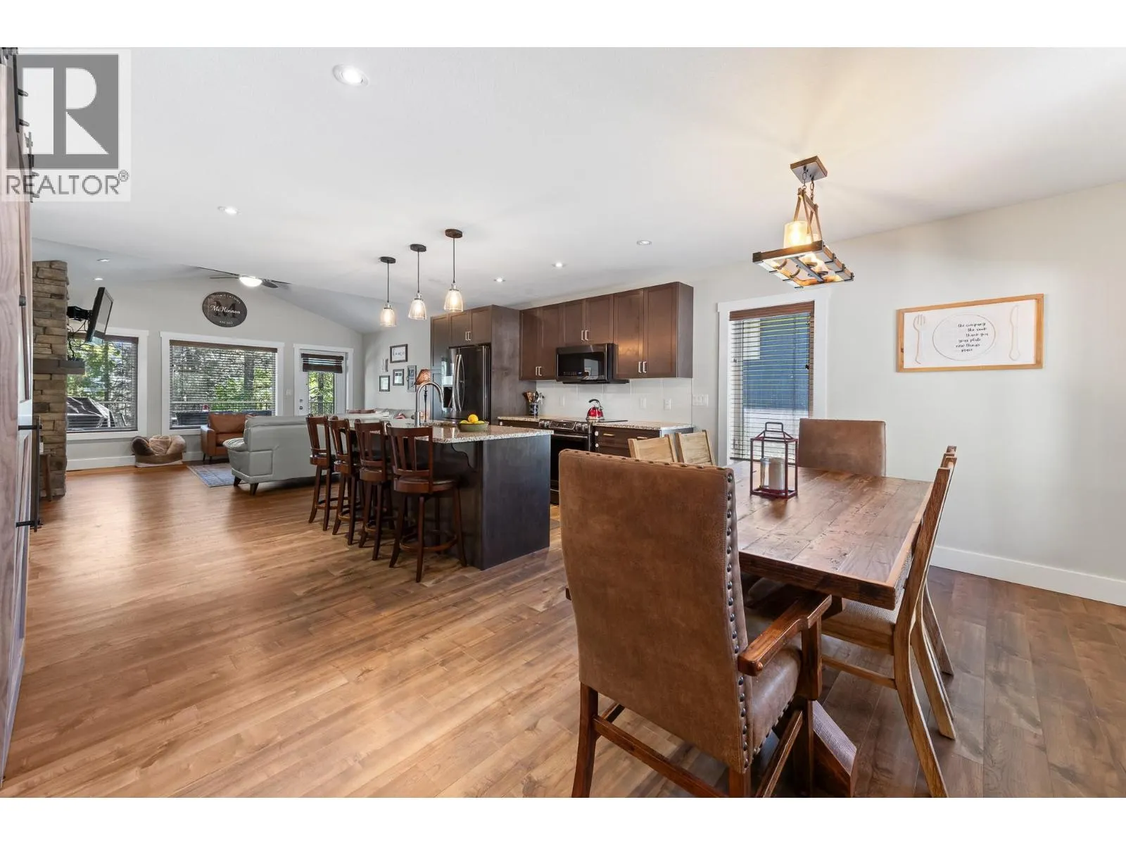 12 Alpine Trail Place