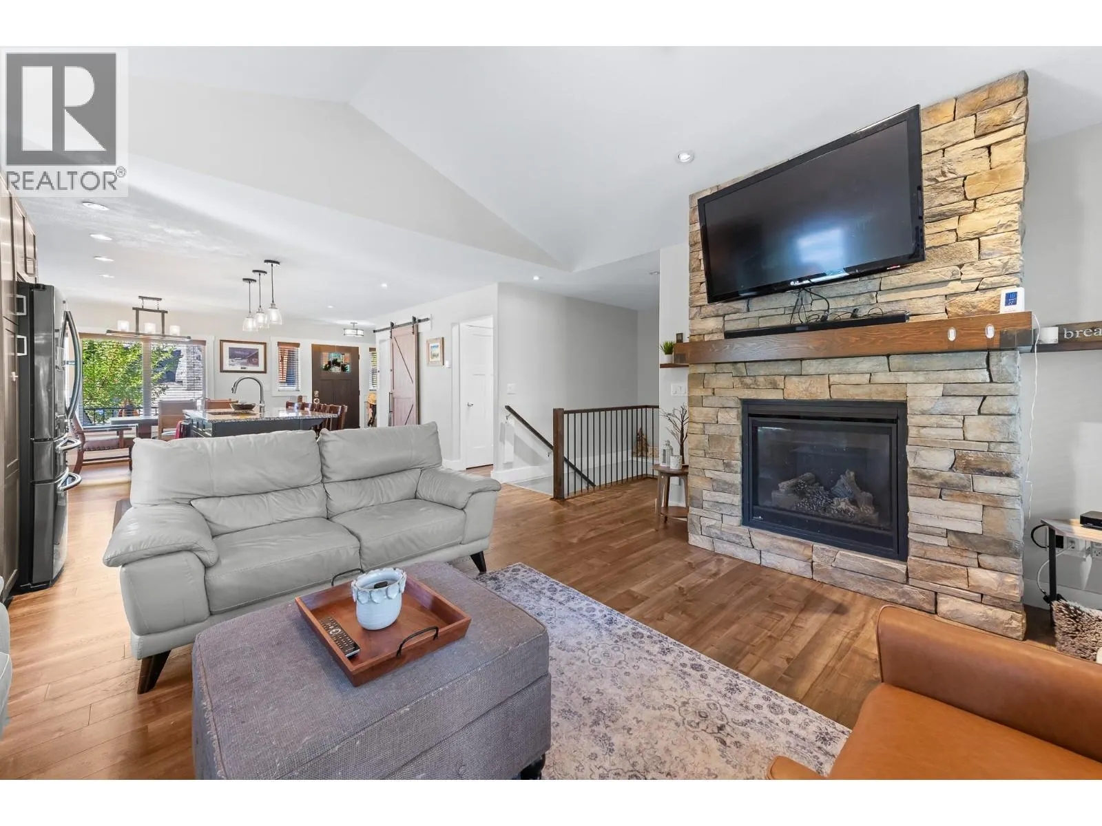 12 Alpine Trail Place