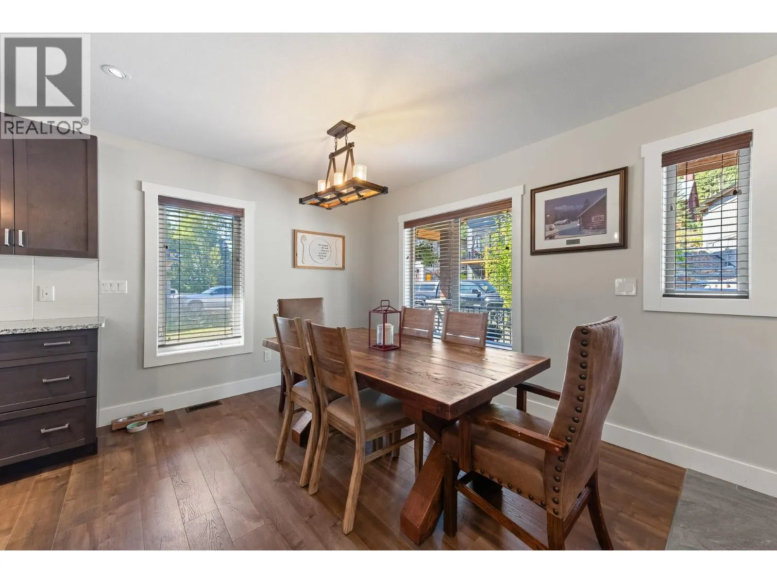 12 Alpine Trail Place