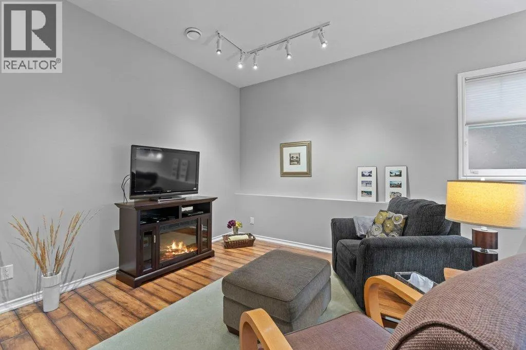 1581 20 Street NE Unit# 8