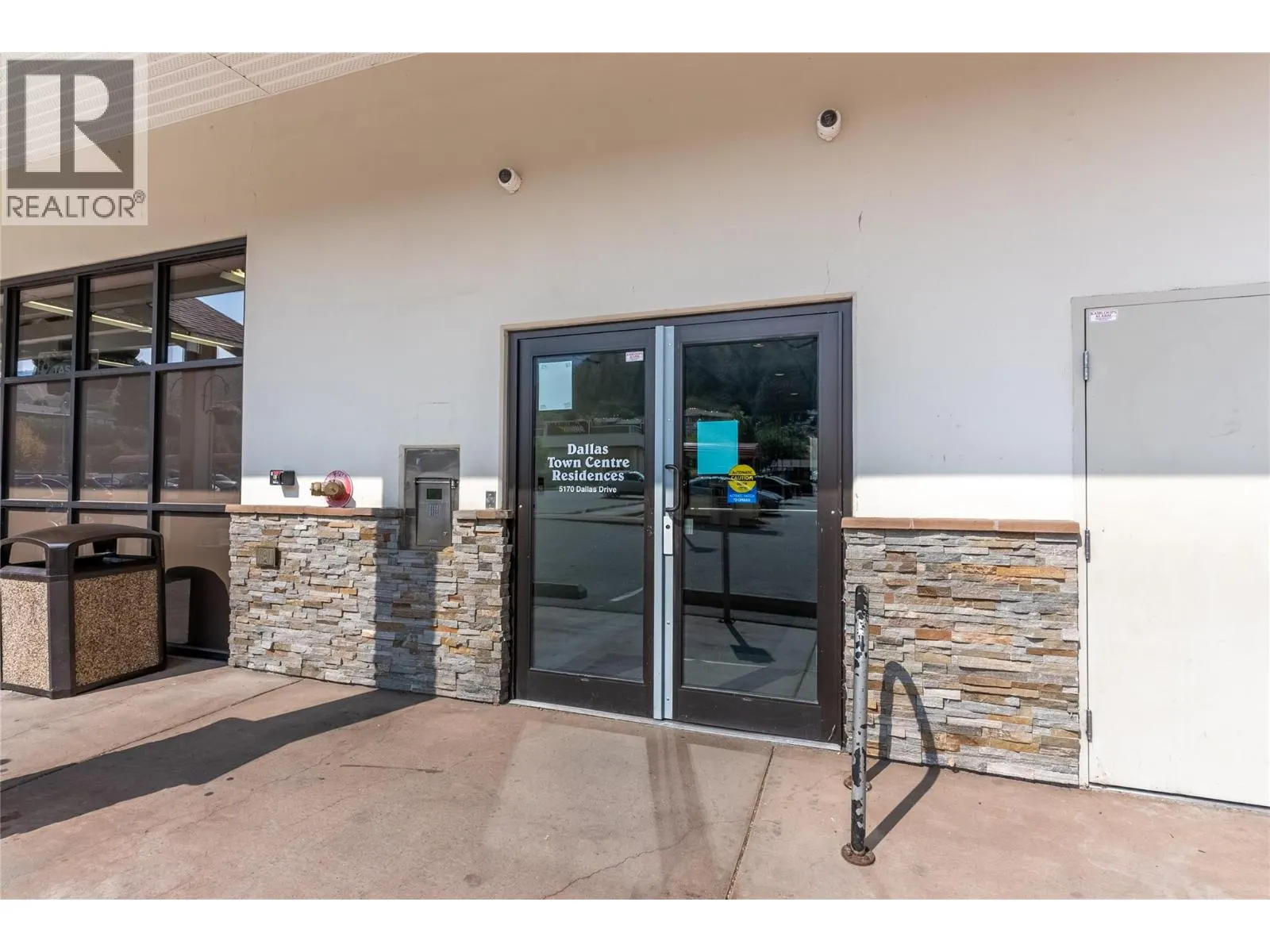 5170 Dallas Drive Unit# 318