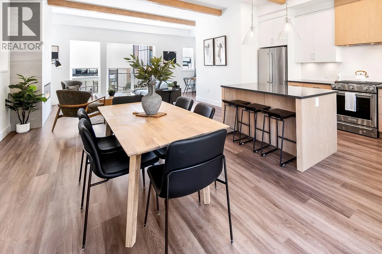 2100 CAMPBELL Road Unit# 157