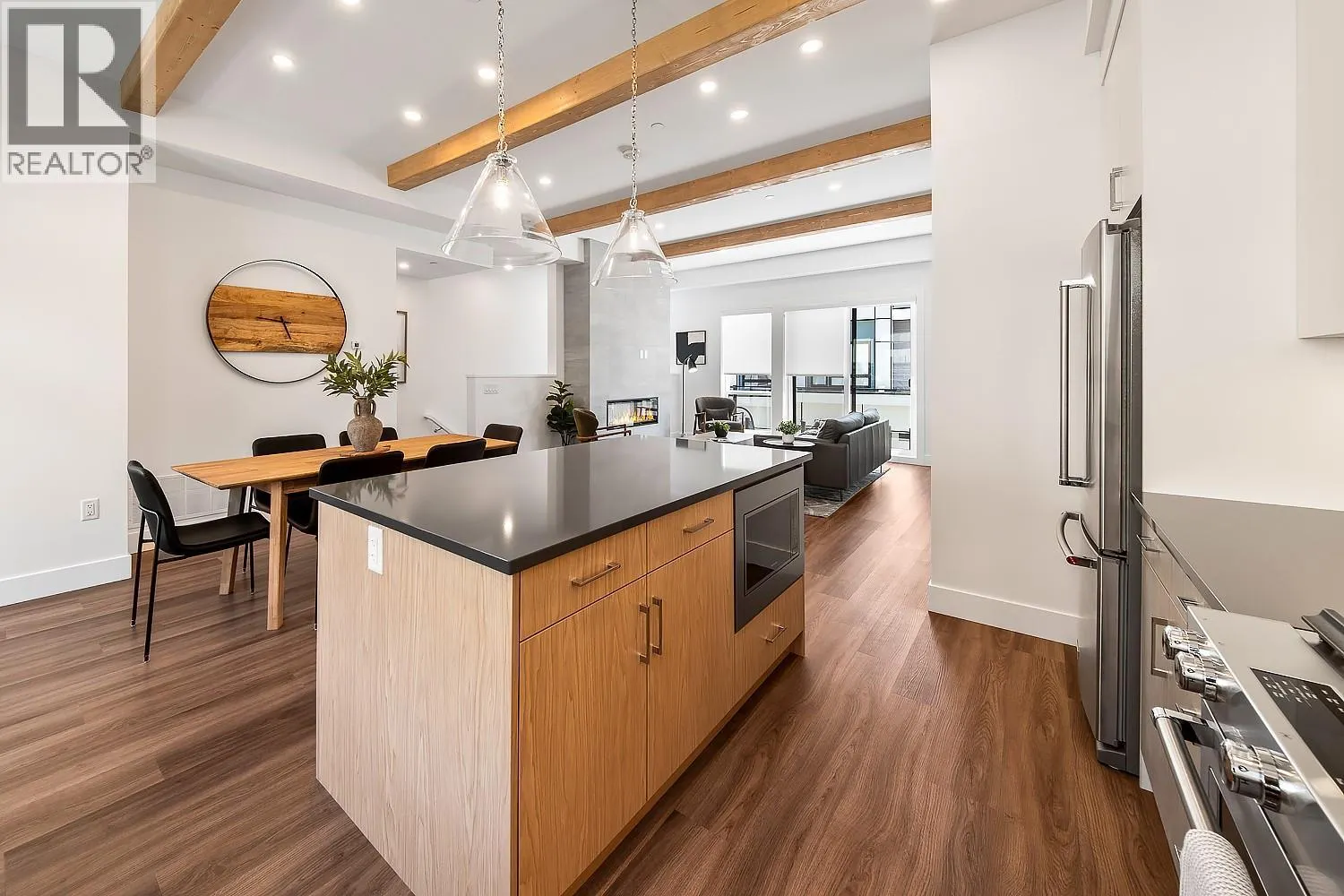 2100 CAMPBELL Road Unit# 157