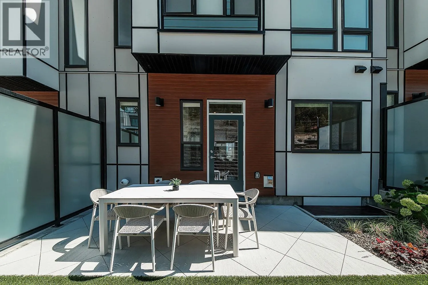 2100 CAMPBELL Road Unit# 157