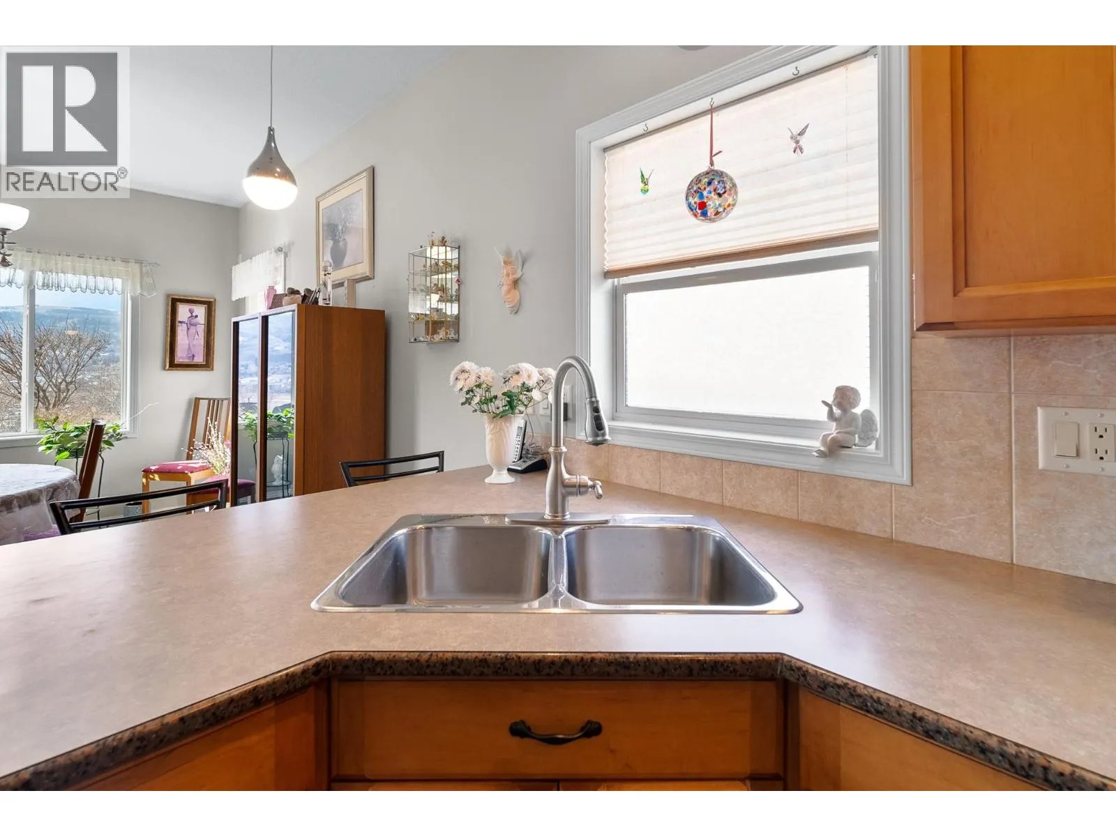 214 SAGEWOOD Drive