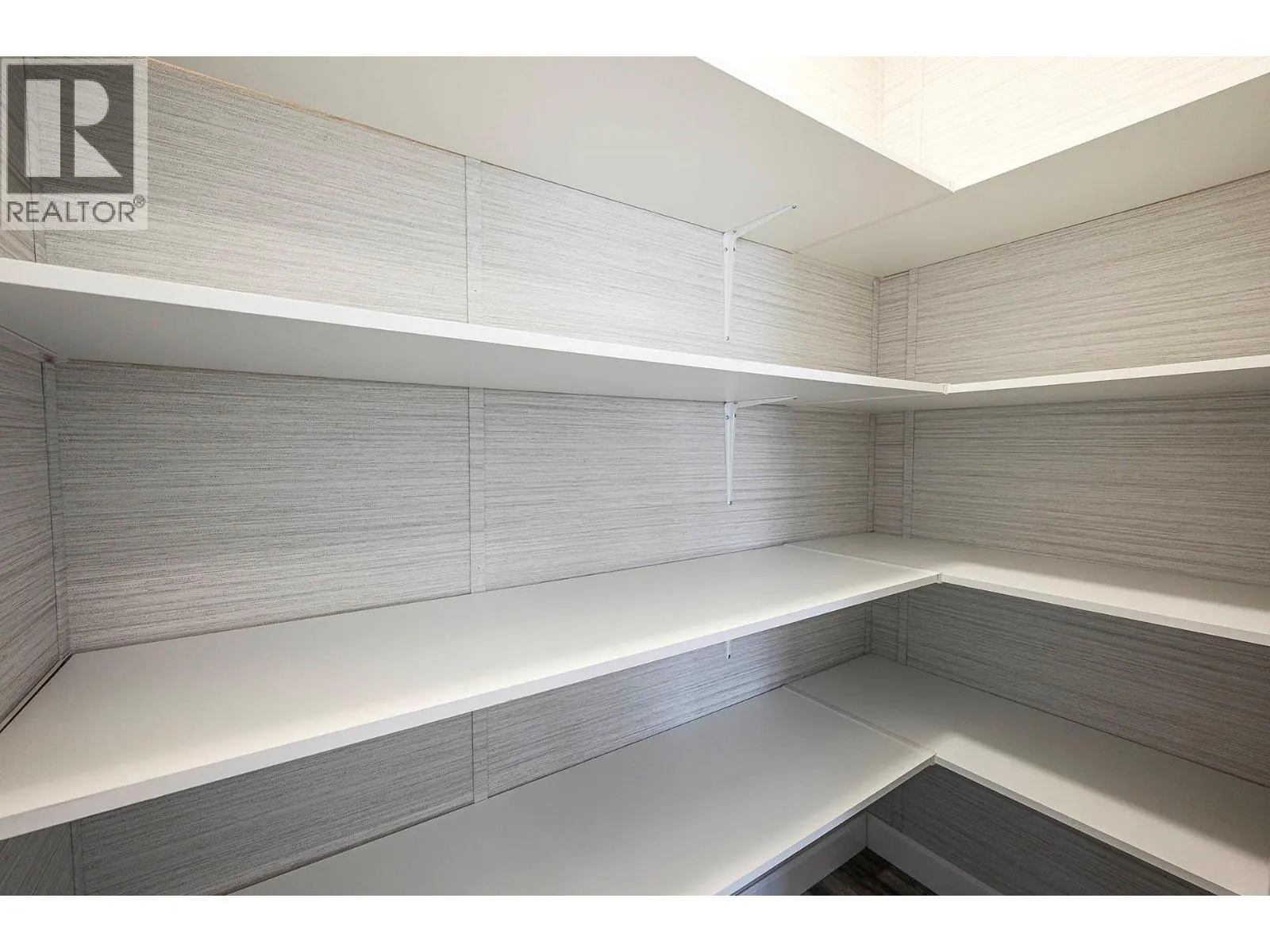 2400 OAKDALE Way Unit# 168