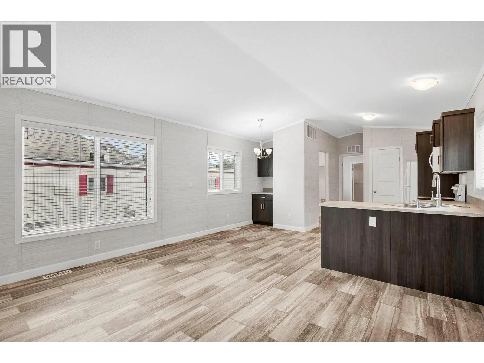 2400 OAKDALE Way Unit# 168