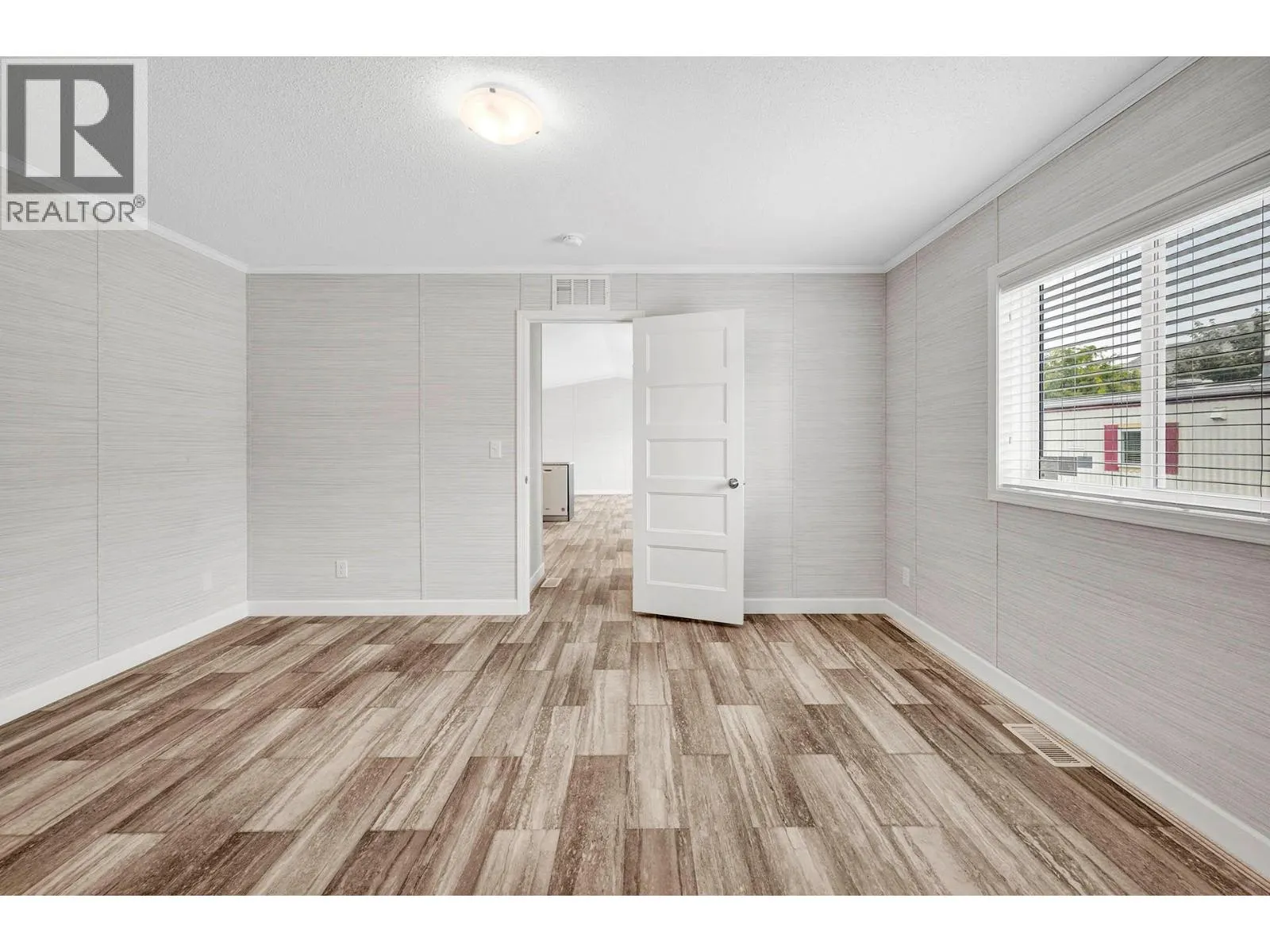 2400 OAKDALE Way Unit# 168