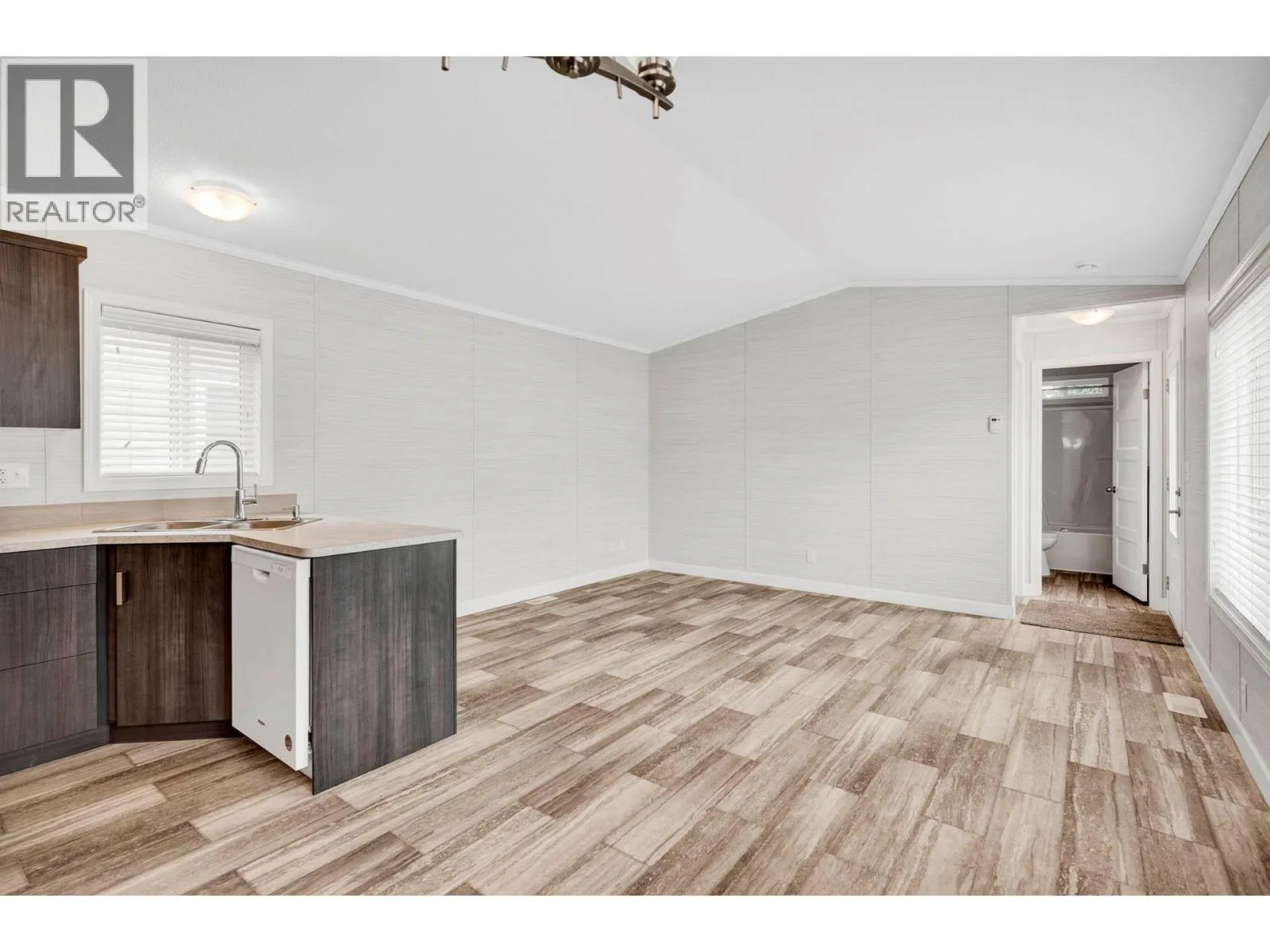 2400 OAKDALE Way Unit# 168