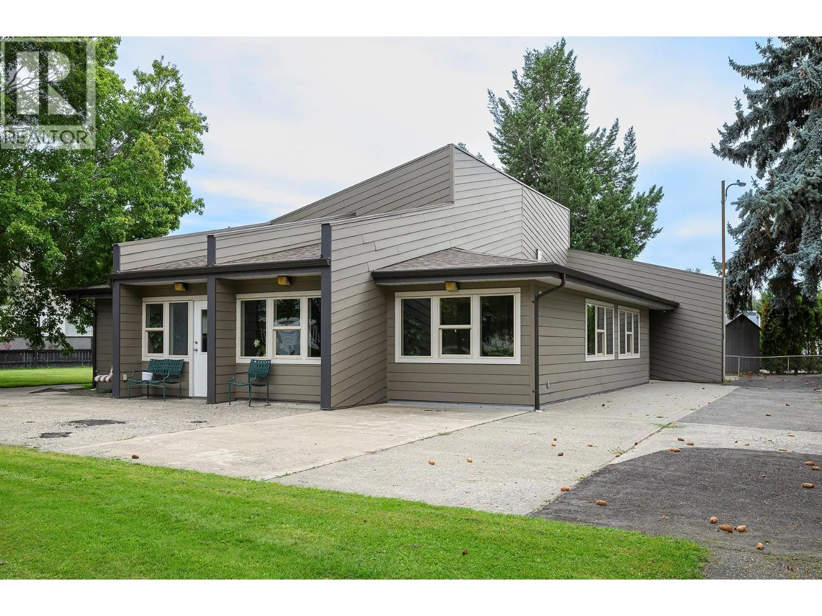 2400 OAKDALE Way Unit# 168