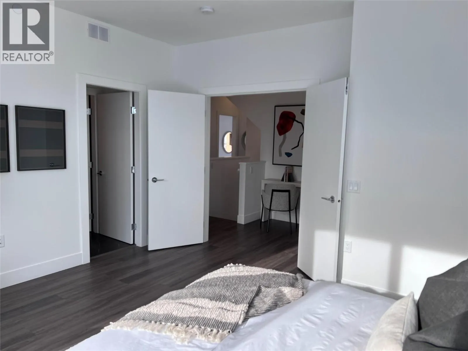 2100 CAMPBELL Road Unit# 170