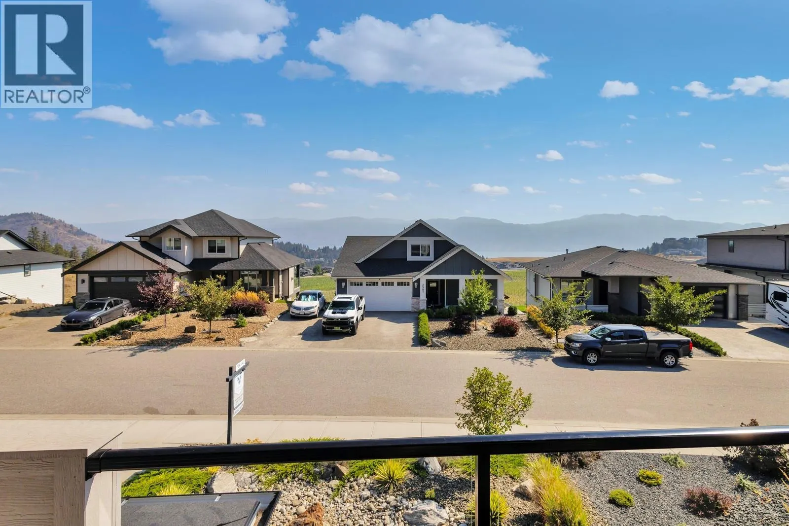 2594 Crown Crest Drive