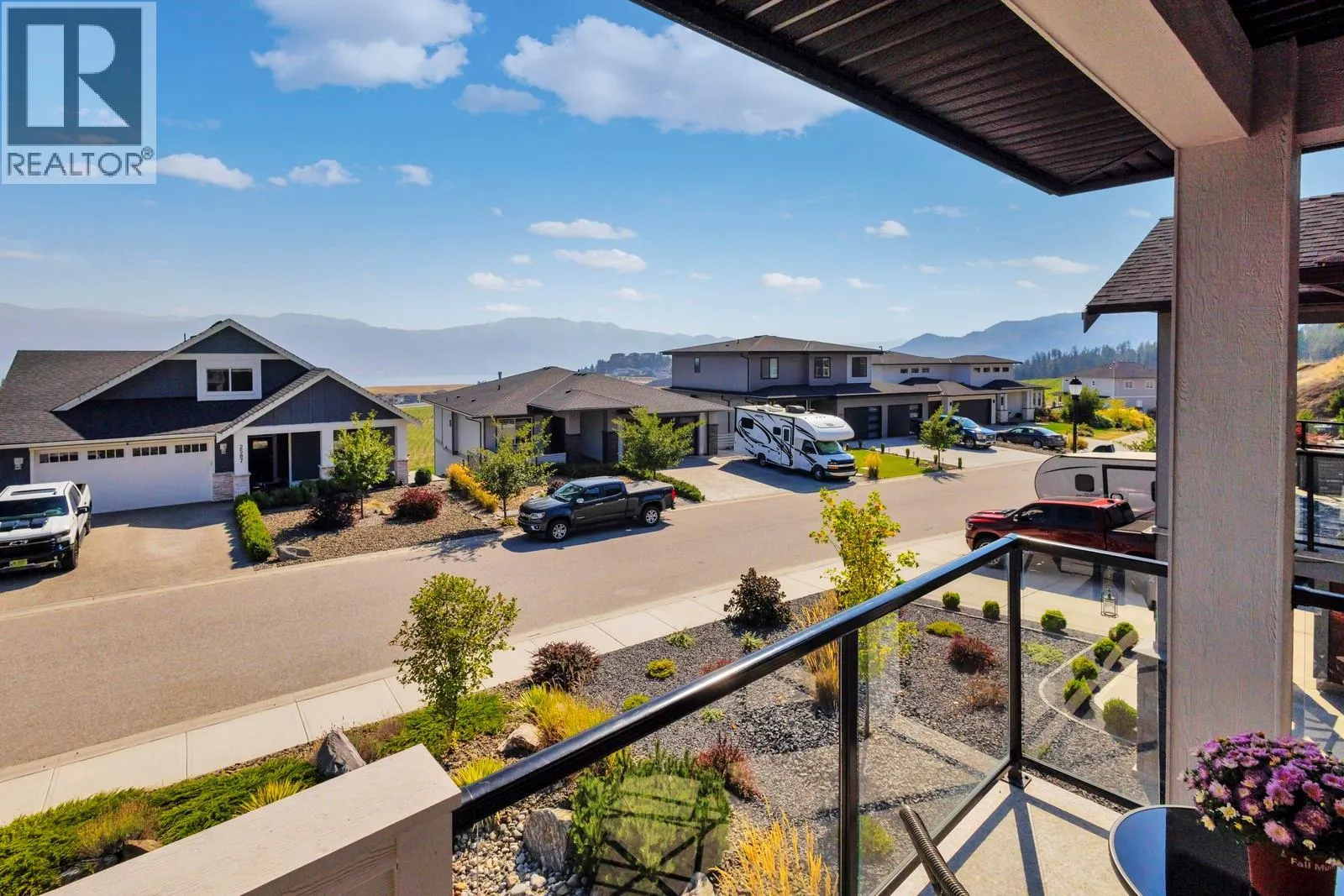 2594 Crown Crest Drive