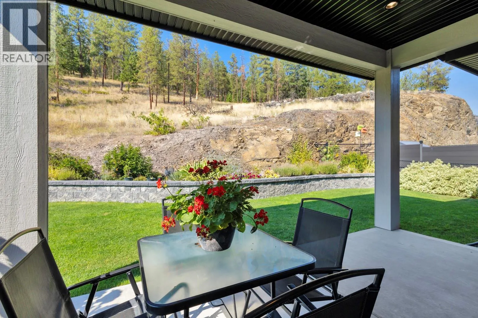 2594 Crown Crest Drive