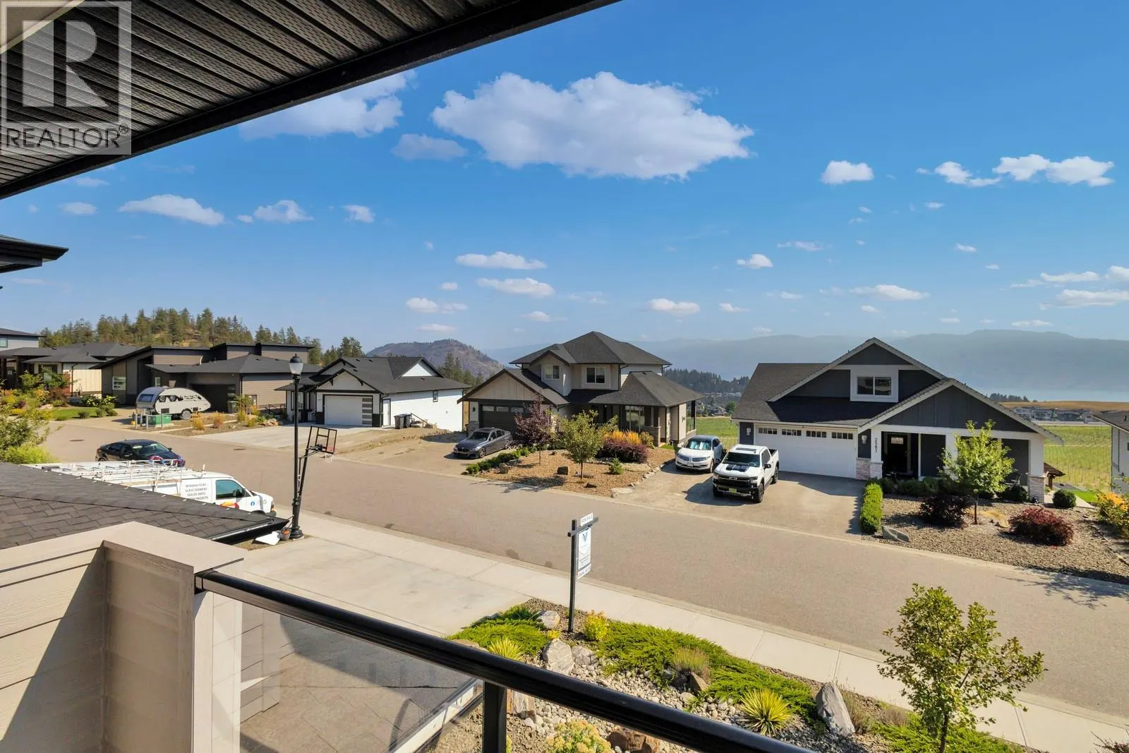 2594 Crown Crest Drive