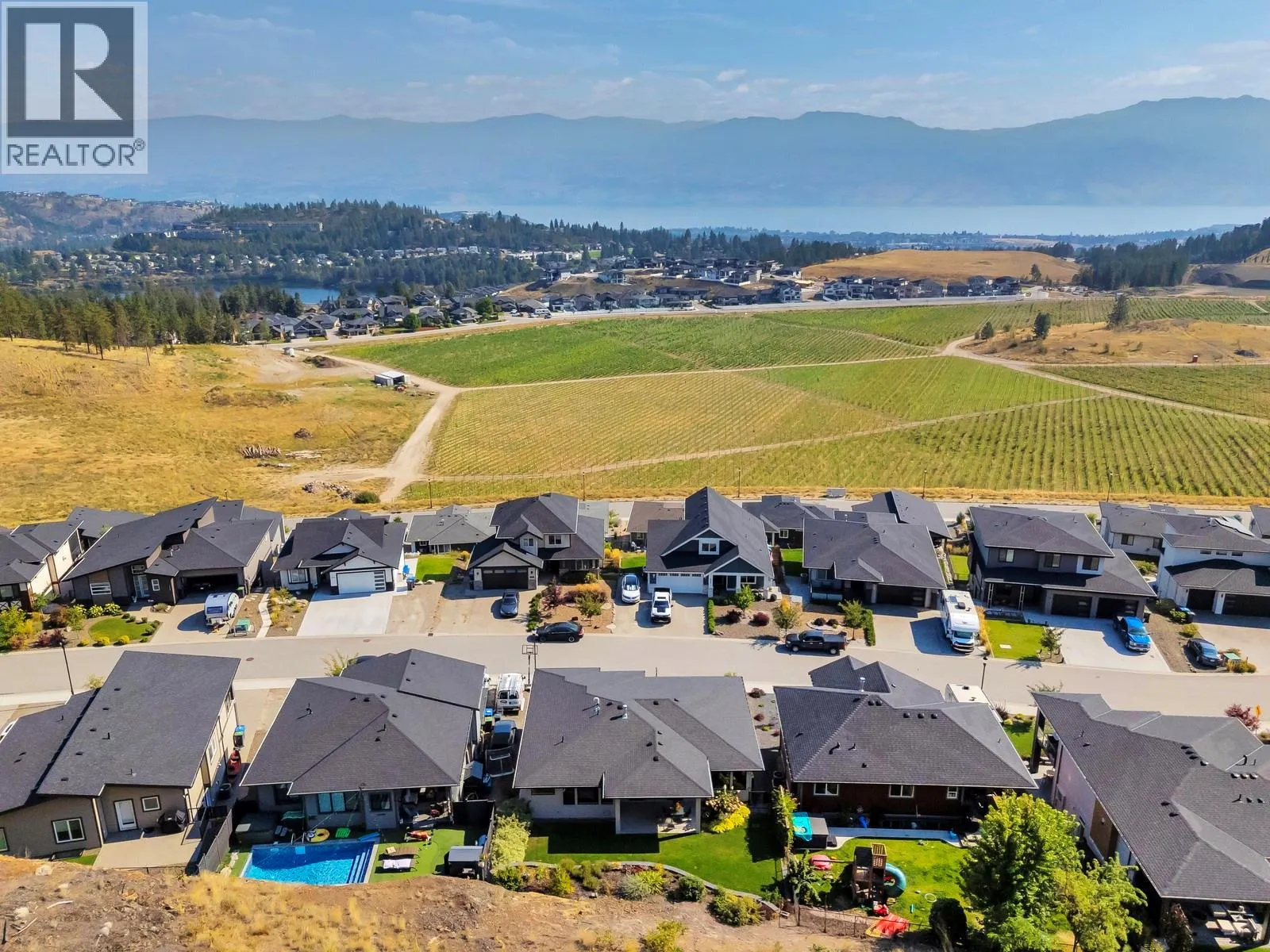 2594 Crown Crest Drive