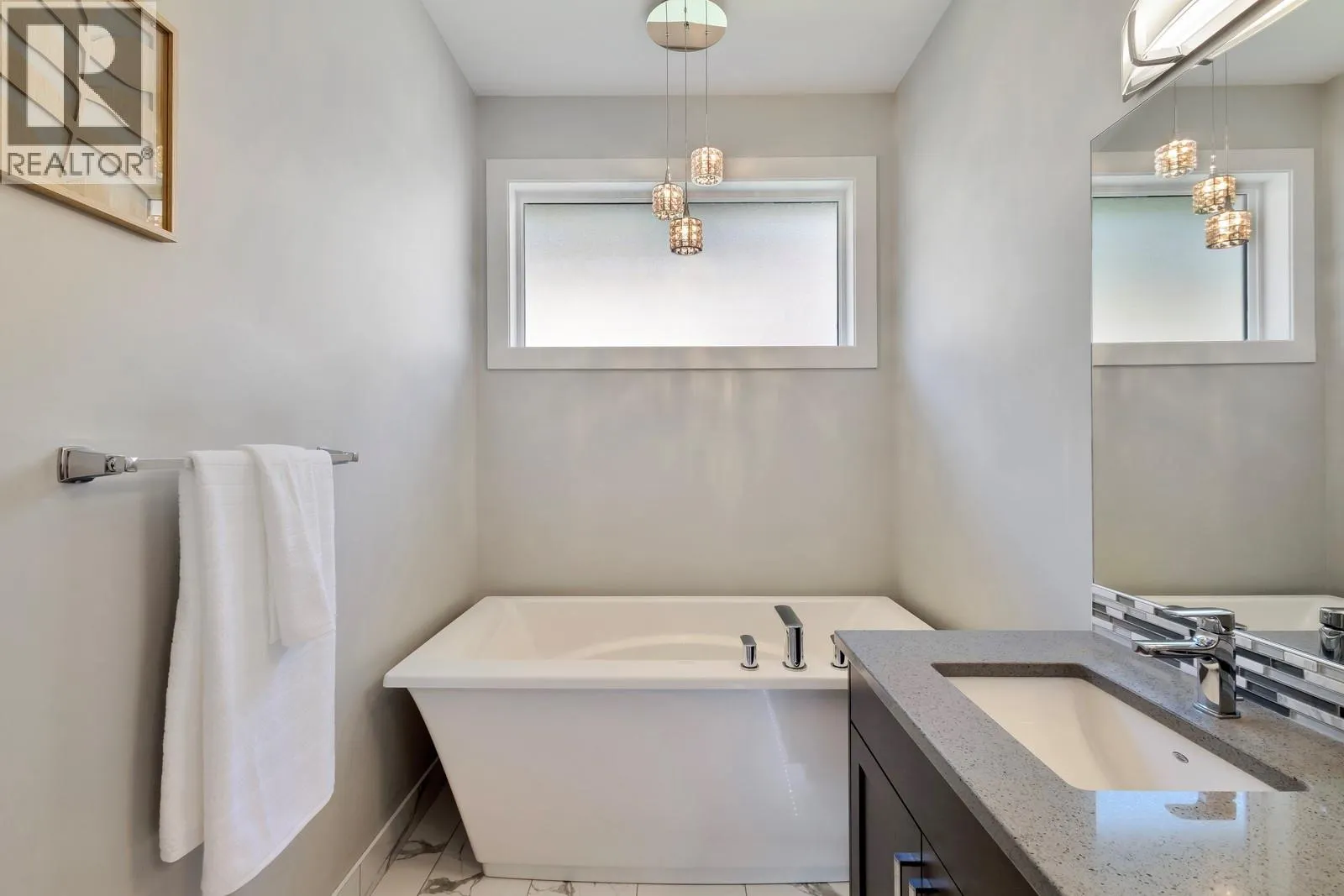 2594 Crown Crest Drive