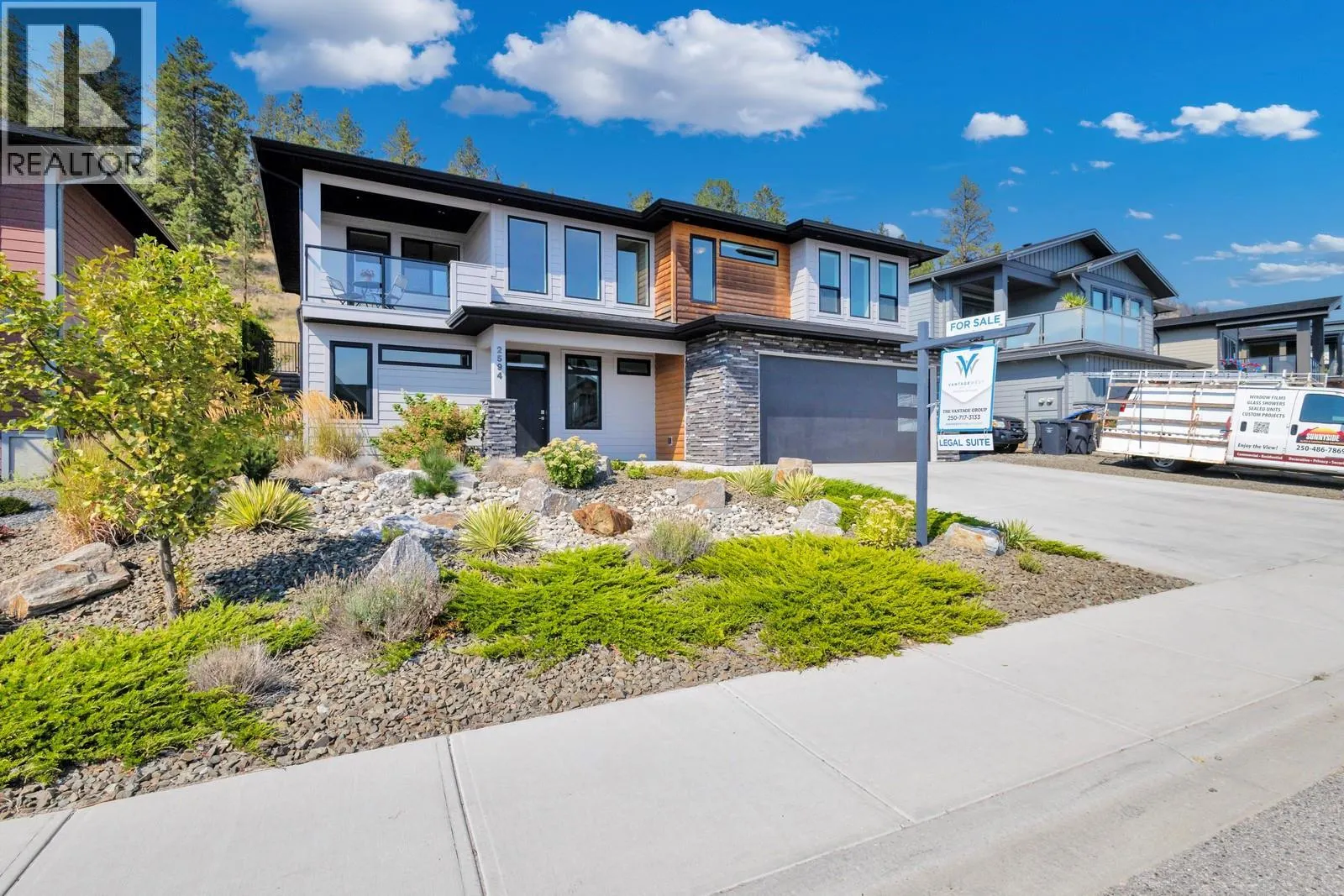 2594 Crown Crest Drive