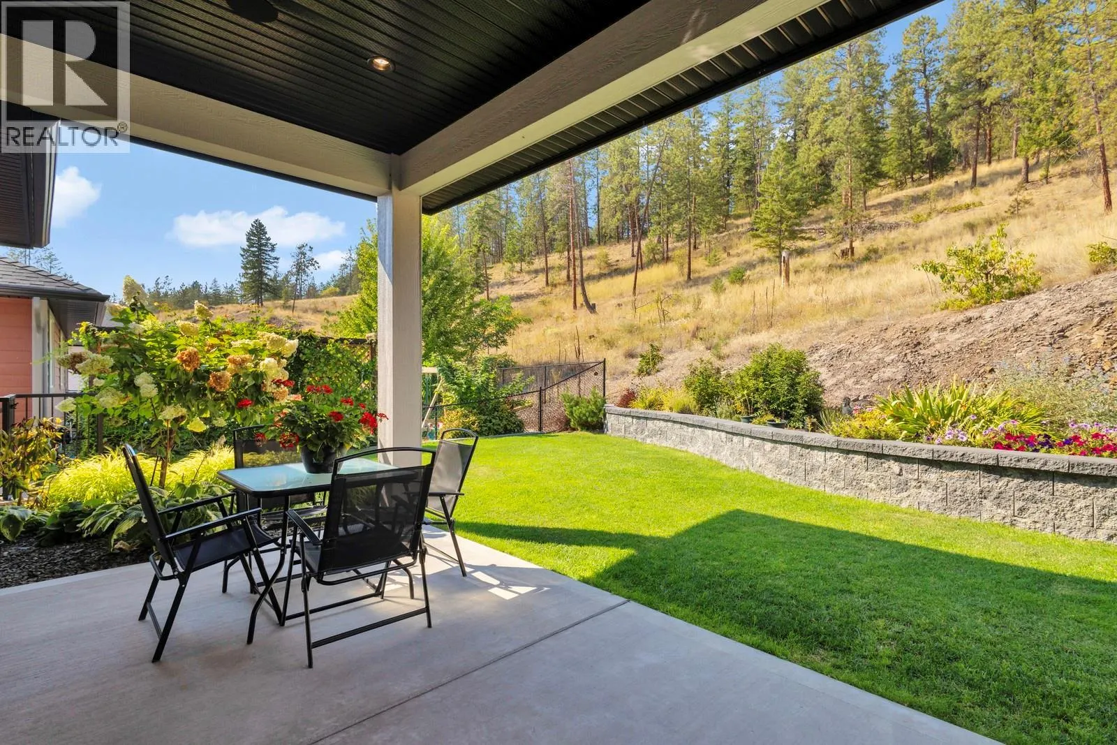 2594 Crown Crest Drive