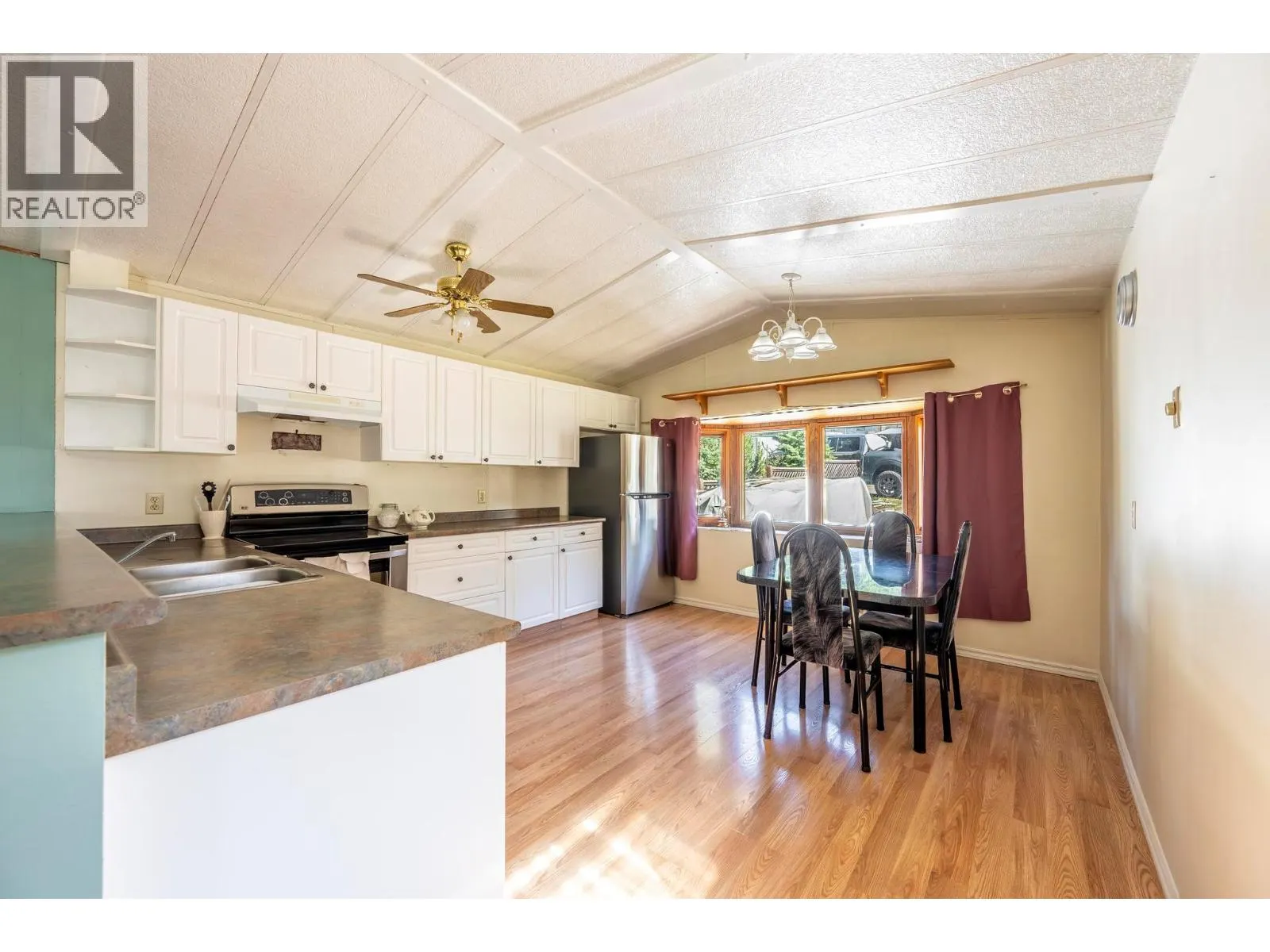 470 Reflection Lake Road Unit# 31