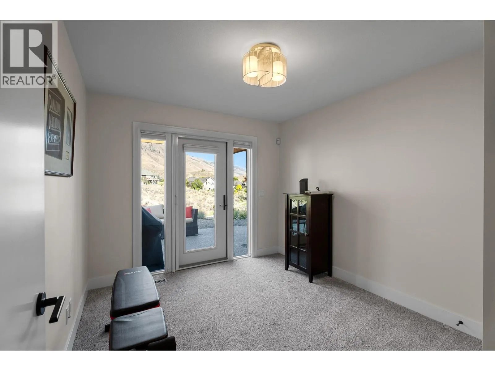 508 POINTE Place