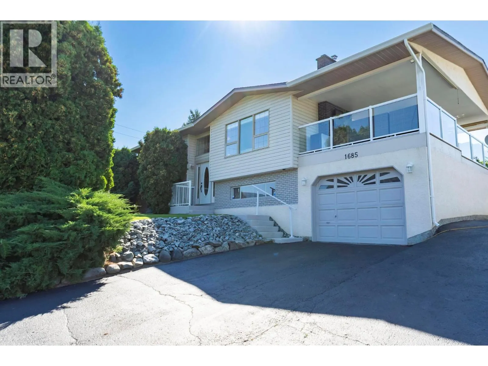 1685 Jonathan Road